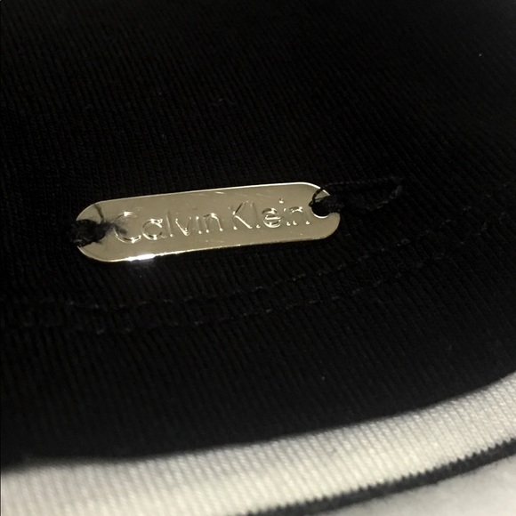 CK Black/White Striped Short Sleeve Split Tie Top - Picture 7 of 12